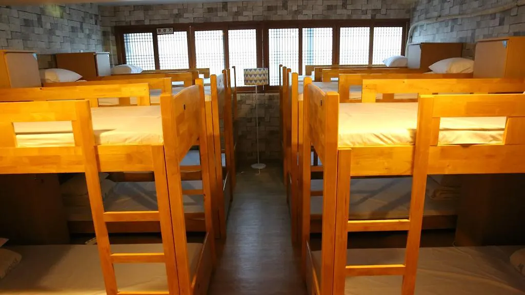 Hostel Yes Guesthouse Busan