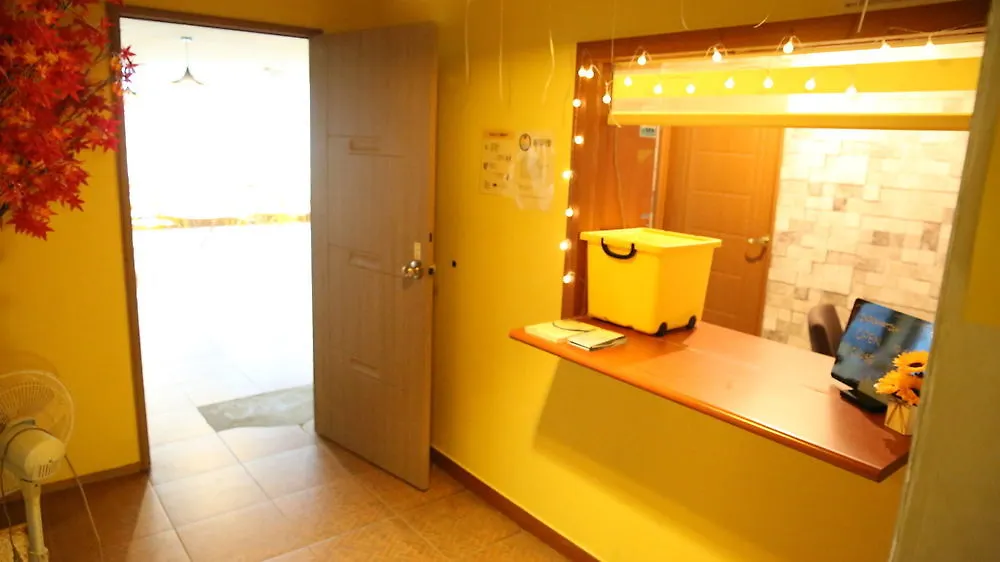 Yes Guesthouse Busan Hostel