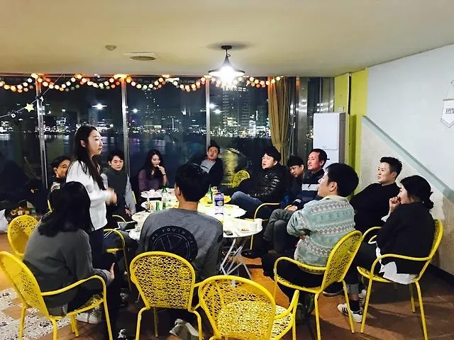 Yes Guesthouse Busan