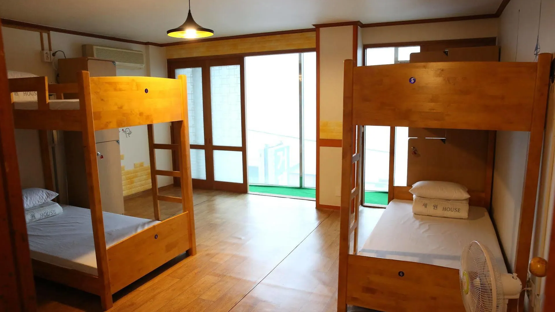 Hostel Yes Guesthouse Busan South Korea