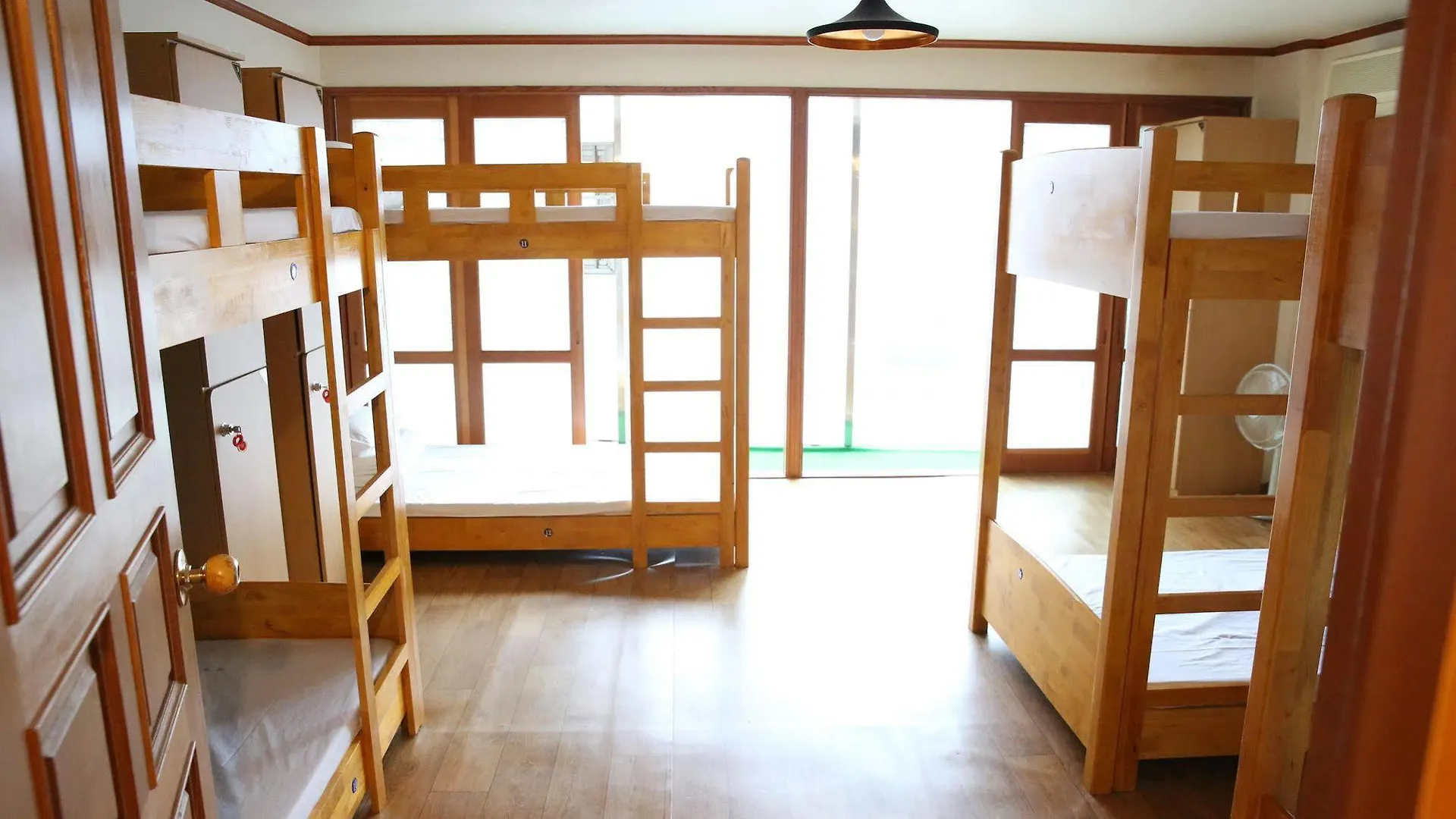 Yes Guesthouse Busan South Korea